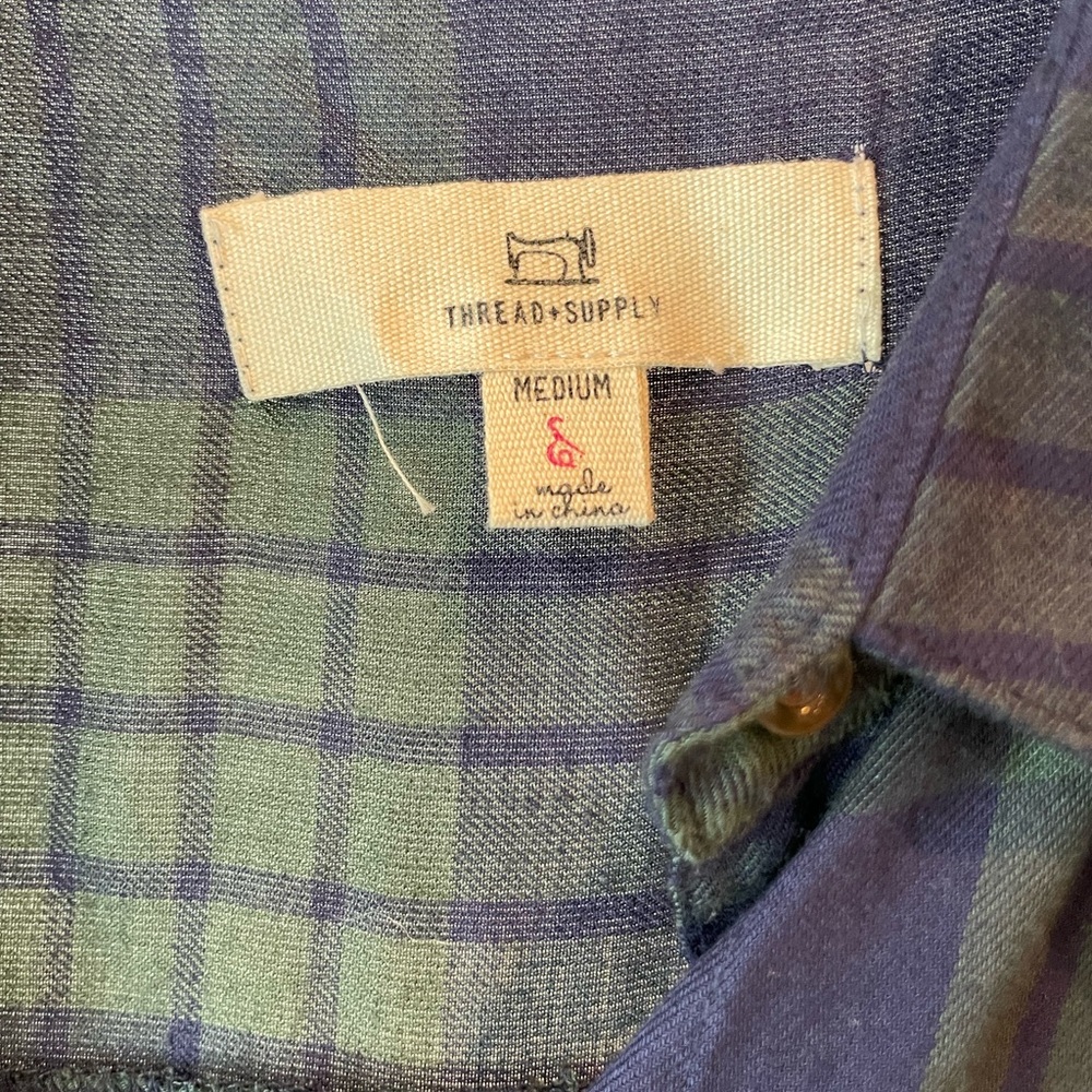 Thread and Supply women’s plaid shirt - Picture 2 of 3